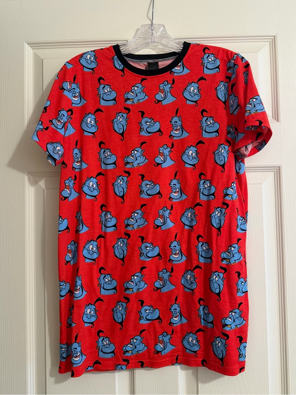 Cakeworthy Disney’s Aladdin Genie AOP T-Shirt (M)